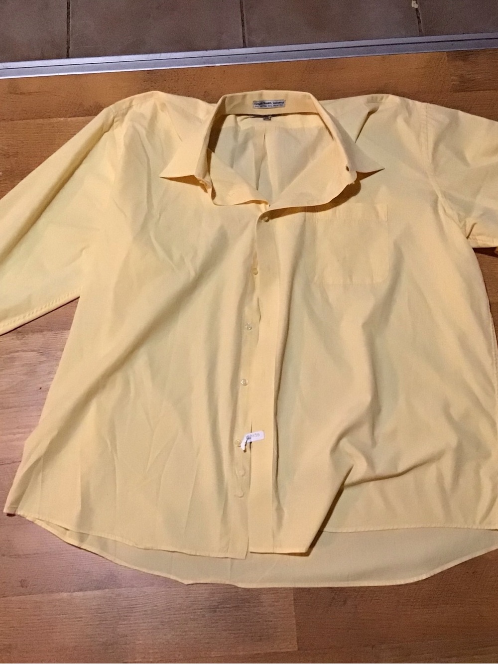 Men's Lightweight Yellow Casual Button-Down Shirt